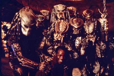 Predator 2 .